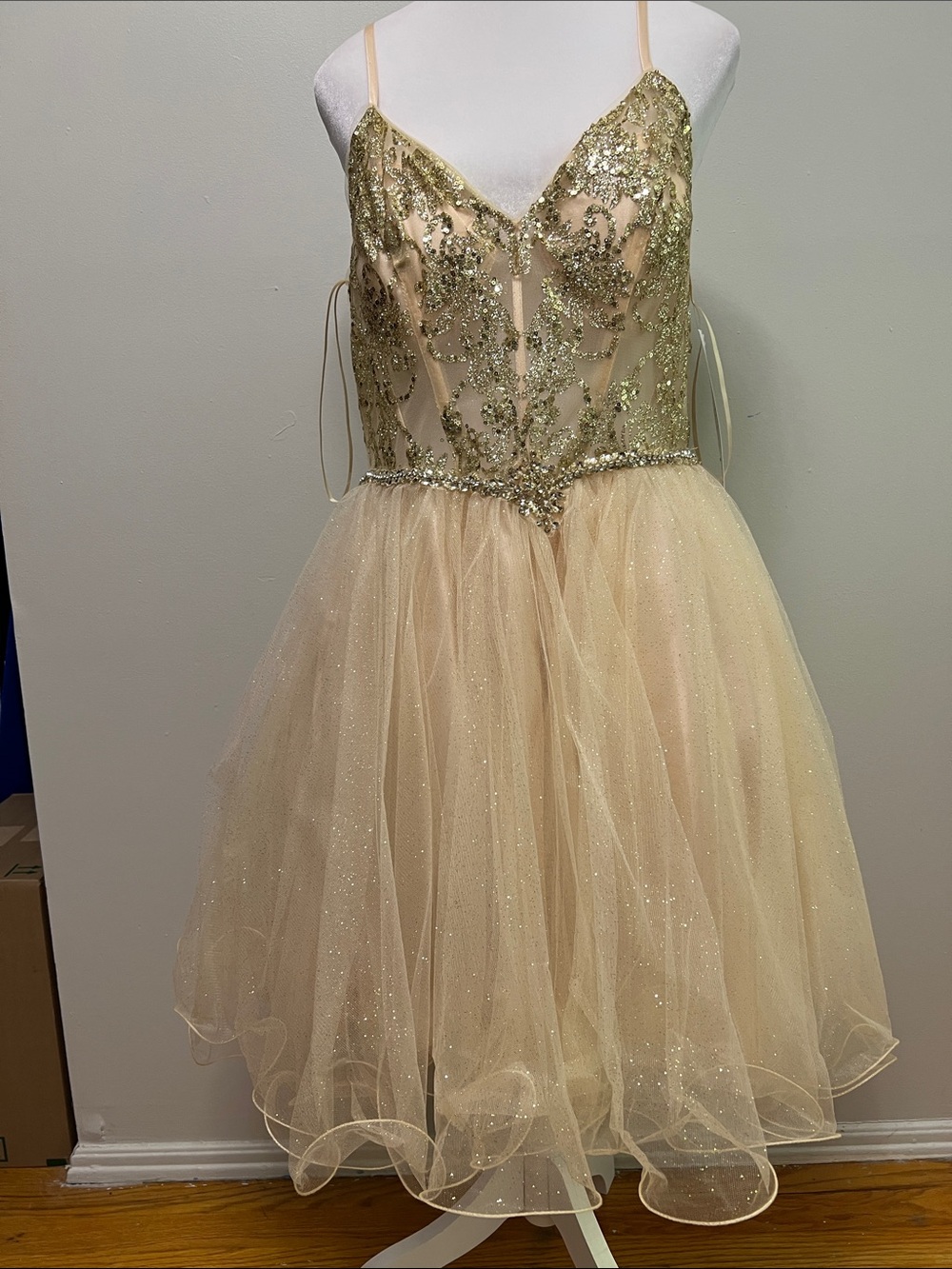 NWT Fiesta Fashion‎ Gold Sequin Short Homecoming Cocktail Dress Tulle XL - Picture 13 of 13